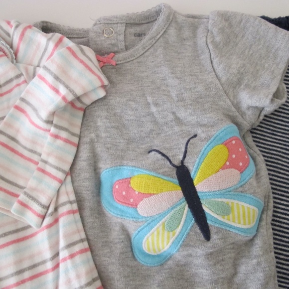 Bundle of 4 Baby Infant Carter's Onesie's Size 9 months GUC - Picture 3 of 6
